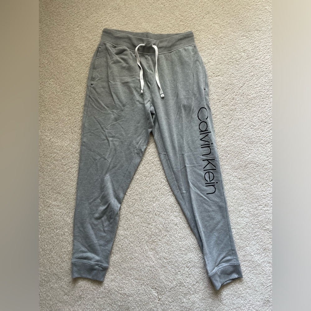 Calvin Klein Joggers (will iron before sending)